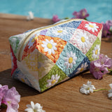 Élodie - Trousse de toilette matelassée Motif Floral