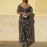 Luana - Elegant V-hals kjole