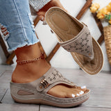 Aada-sandaler