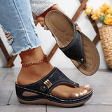 Aada-sandaler