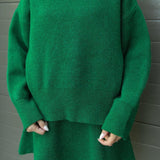 Lara - Efterårets Strikoutfit